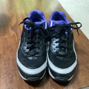Nike Air Max BW Classic Black/White-Persian Violet 5.5Y / EUR 38